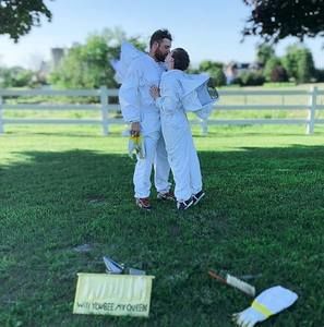 Meet your Posher, Travis